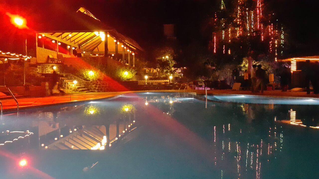 Cherilyn Monta Resort - Ratnagiri Vatul Екстер'єр фото