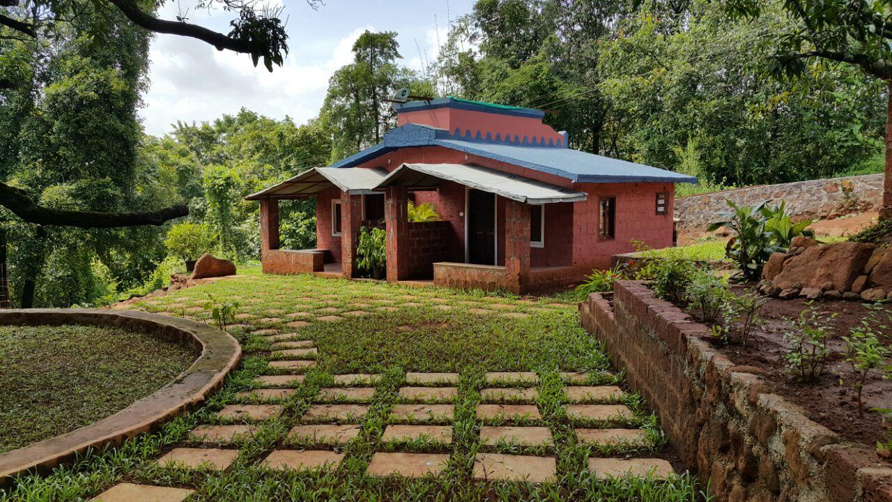 Cherilyn Monta Resort - Ratnagiri Vatul Екстер'єр фото