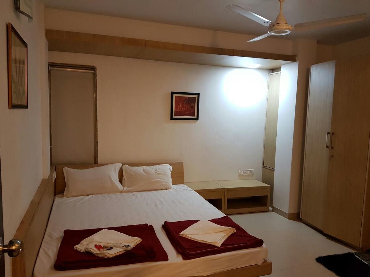 Cherilyn Monta Resort - Ratnagiri Vatul Екстер'єр фото